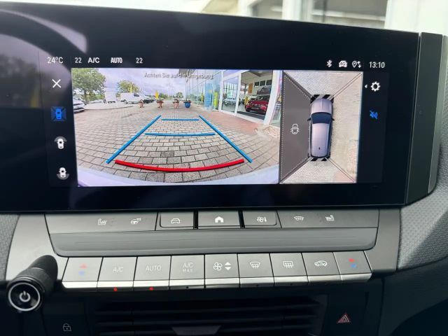 Opel Astra Sports Tourer Ultimate