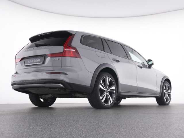Volvo V60 Cross Country CC