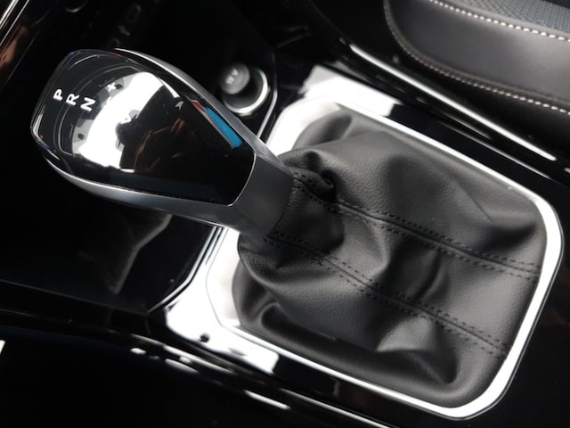 Volkswagen T-Roc 1.5 TSI DSG R-Line