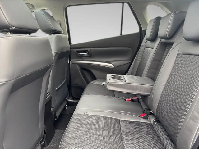 Suzuki S-Cross AllGrip Hybrid