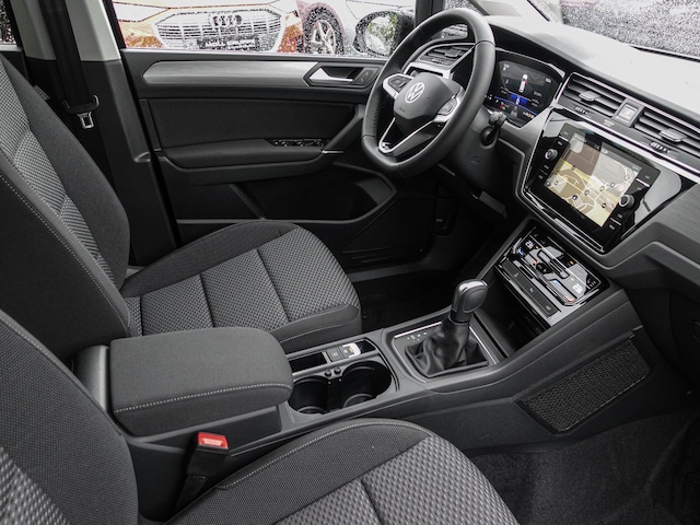 Volkswagen Touran 1.5 TSI DSG
