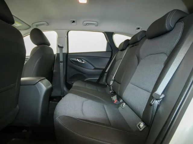 Hyundai i30 cw Edition 30+ Kamera LED Navi