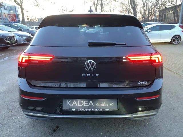Volkswagen Golf 1.5 eTSI Golf VIII