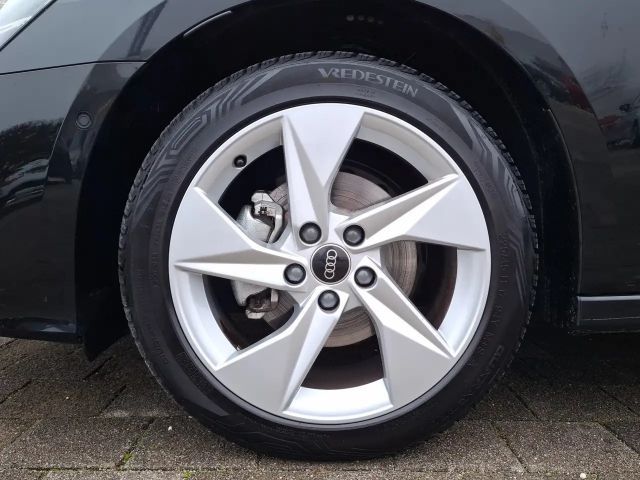 Audi A3 30 TFSI Sedan Sportback