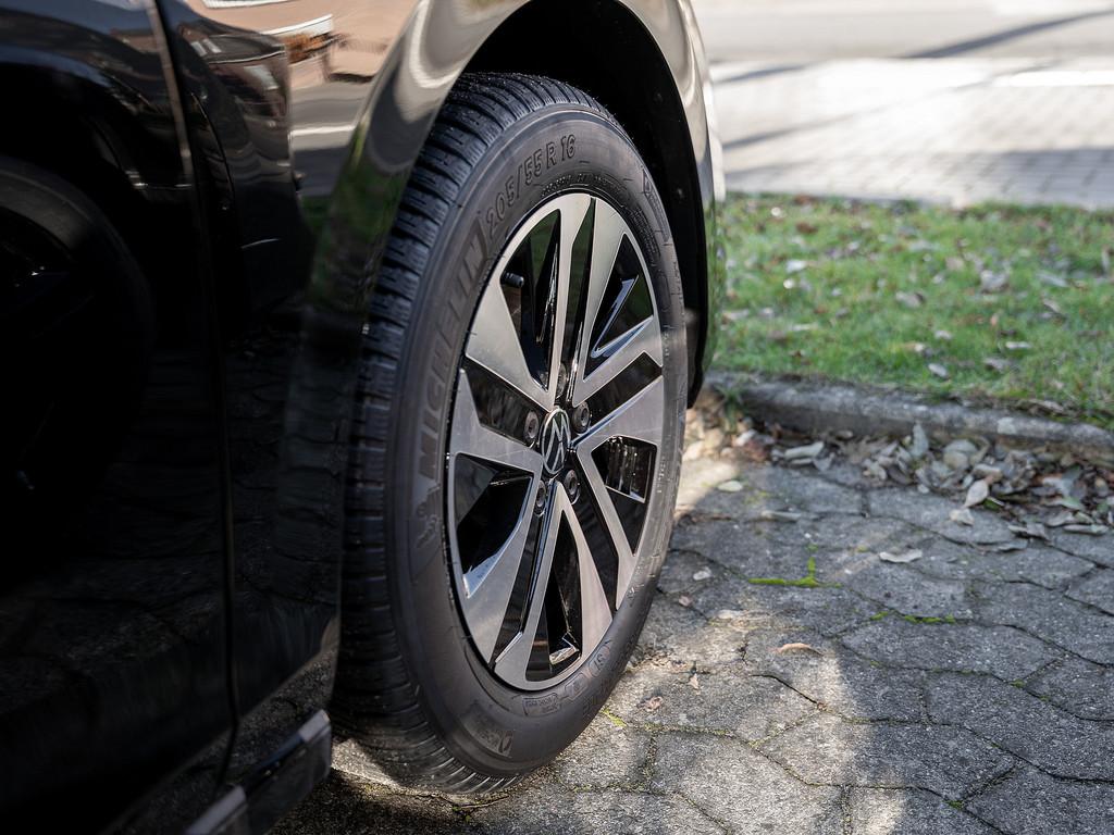 Volkswagen Golf 1.5 TSI Golf VIII