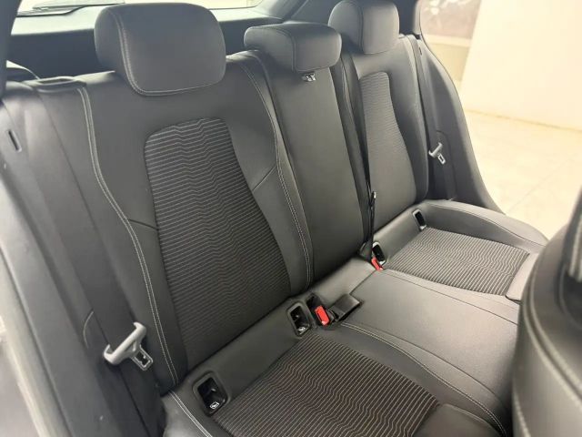 Mercedes-Benz A 180 Progressive