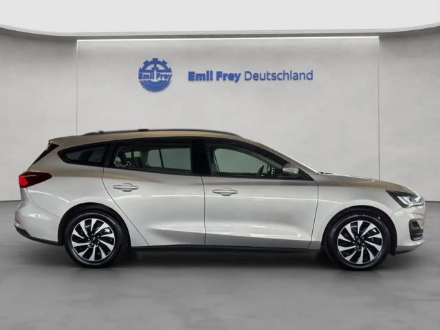 Ford Focus Cool & Connect EcoBoost Wagon