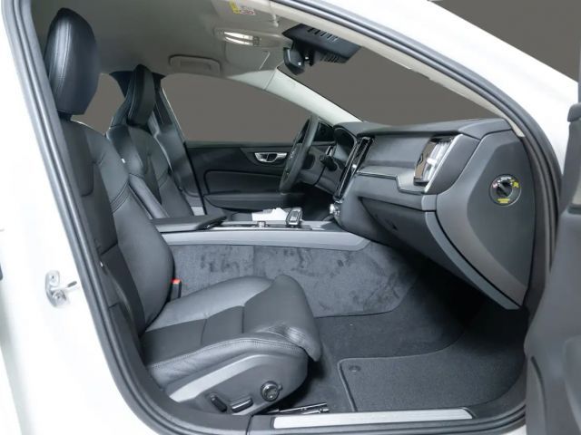 Volvo S60 Dark Plus