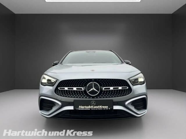 Mercedes-Benz GLA 220 4MATIC AMG Line