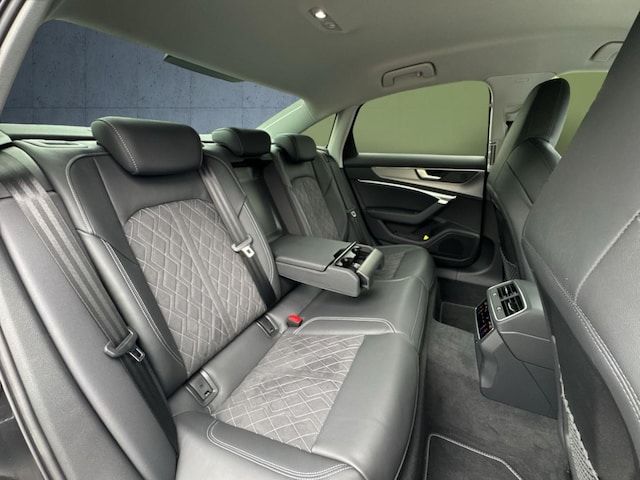 Audi S6 Quattro Sedan