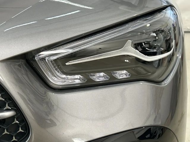 Mercedes-Benz CLA 200 CLA 200 d Shooting Brake