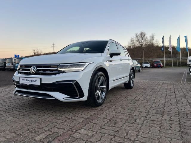 Volkswagen Tiguan 1.5 TSI DSG R-Line