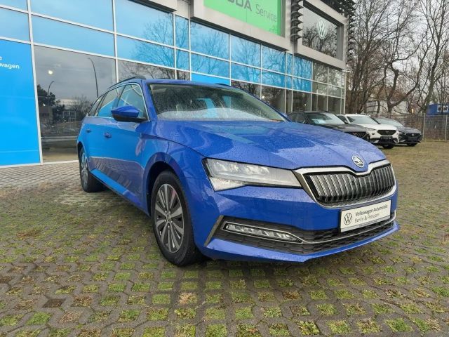 Skoda Superb 1.4 TSI Ambition Combi iV