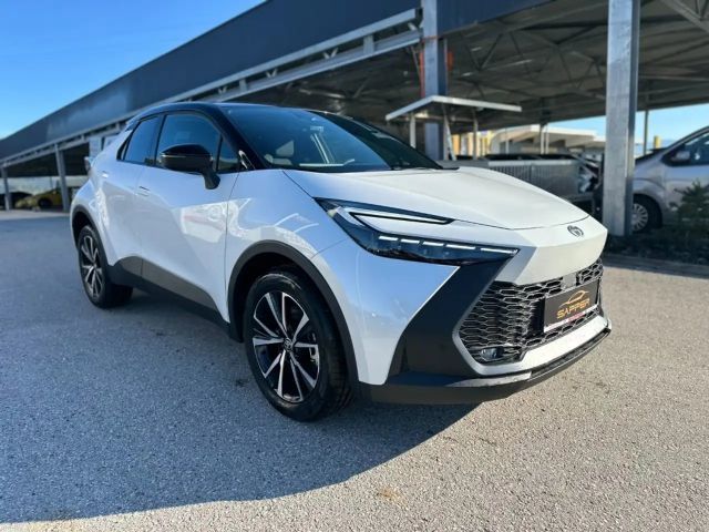 Toyota C-HR Active Hybride Plug-in