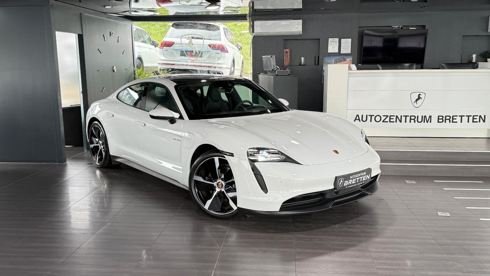 Porsche Taycan Sport-Chrono*Pano*WP*Burmester*ACC*