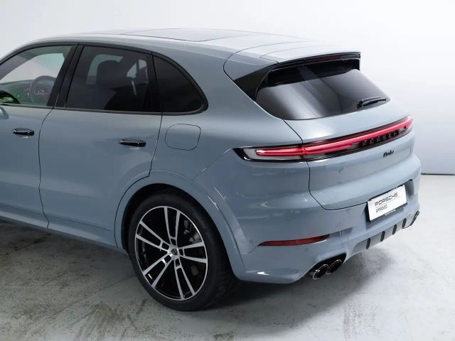 Porsche Cayenne E-Hybrid Turbo