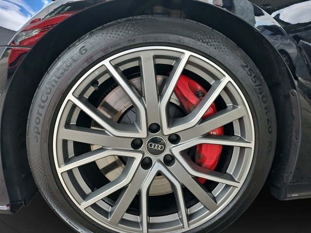 Audi S6 Avant Quattro