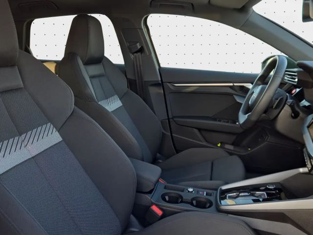 Audi A3 30 TFSI Sedan