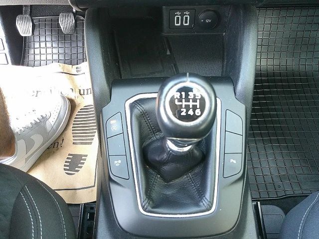 Ford Kuga Cool & Connect