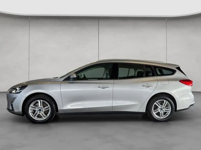 Ford Focus Cool & Connect EcoBoost Wagon
