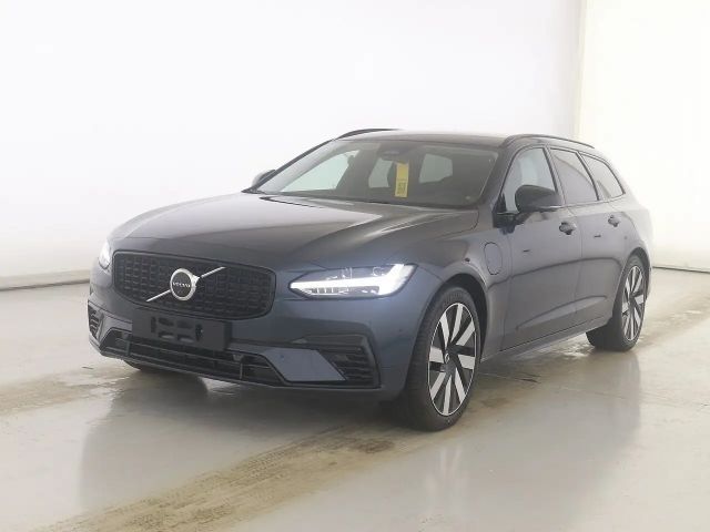 Volvo V90 AWD Dark Plus T6