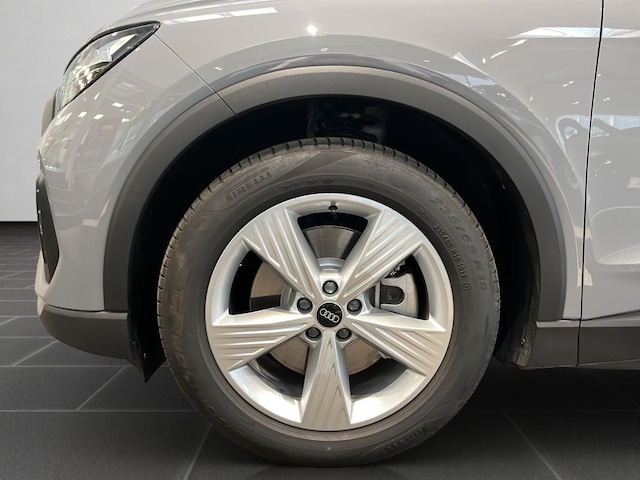 Audi Q4 e-tron SUV 45 e-tron Audi Q4 e-tron