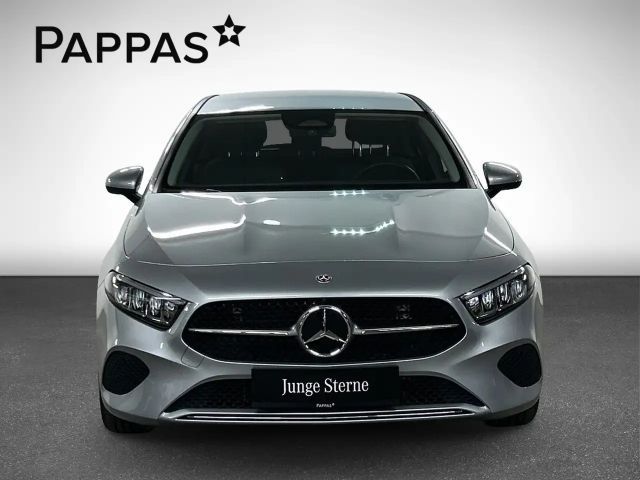 Mercedes-Benz A 180 Hatchback