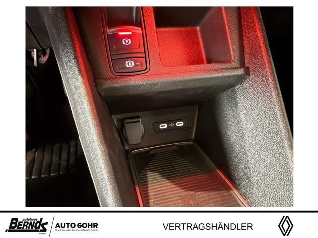 Renault 4 Comfort E-Tech Techno