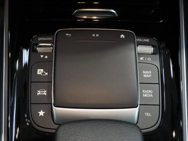 Mercedes-Benz GLB 250 *ACC*AHK*BURMESTER*PANO*360°KAM*STHZ*