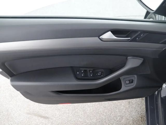 Volkswagen Passat Business DSG Variant