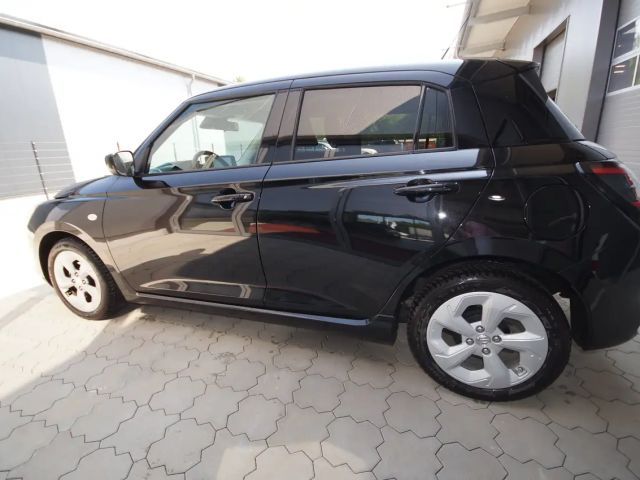 Suzuki Swift Comfort Hybrid