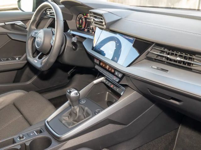 Audi A3 35 TFSI S-Line Sedan Sportback