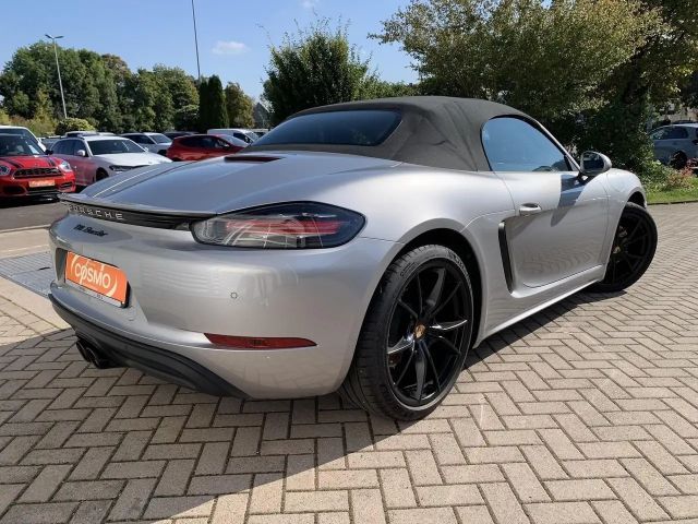 Porsche Boxster 718