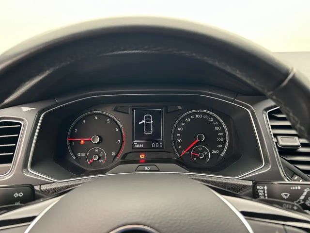 Volkswagen T-Roc 1.5 TSI DSG Sport