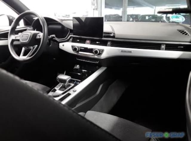 Audi A4 45 TFSI Avant Quattro S-Line S-Tronic