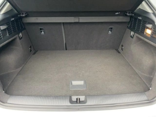 Audi Q2 35 advanced *DSG*LED*Navi*SHZ*PDC*LMF 17 Zoll*