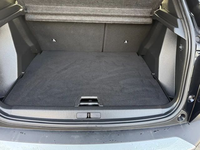 Peugeot E-2008 Allure Pack