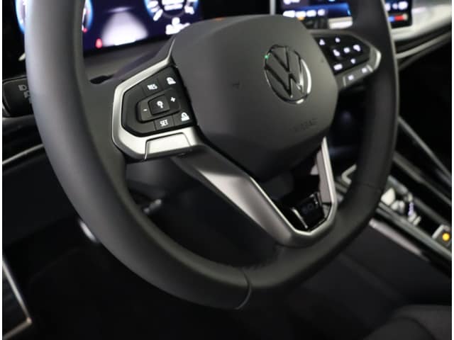 Volkswagen Golf 1.5 eTSI DSG Golf VIII