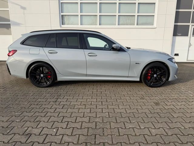 BMW 330 330e M-Sport
