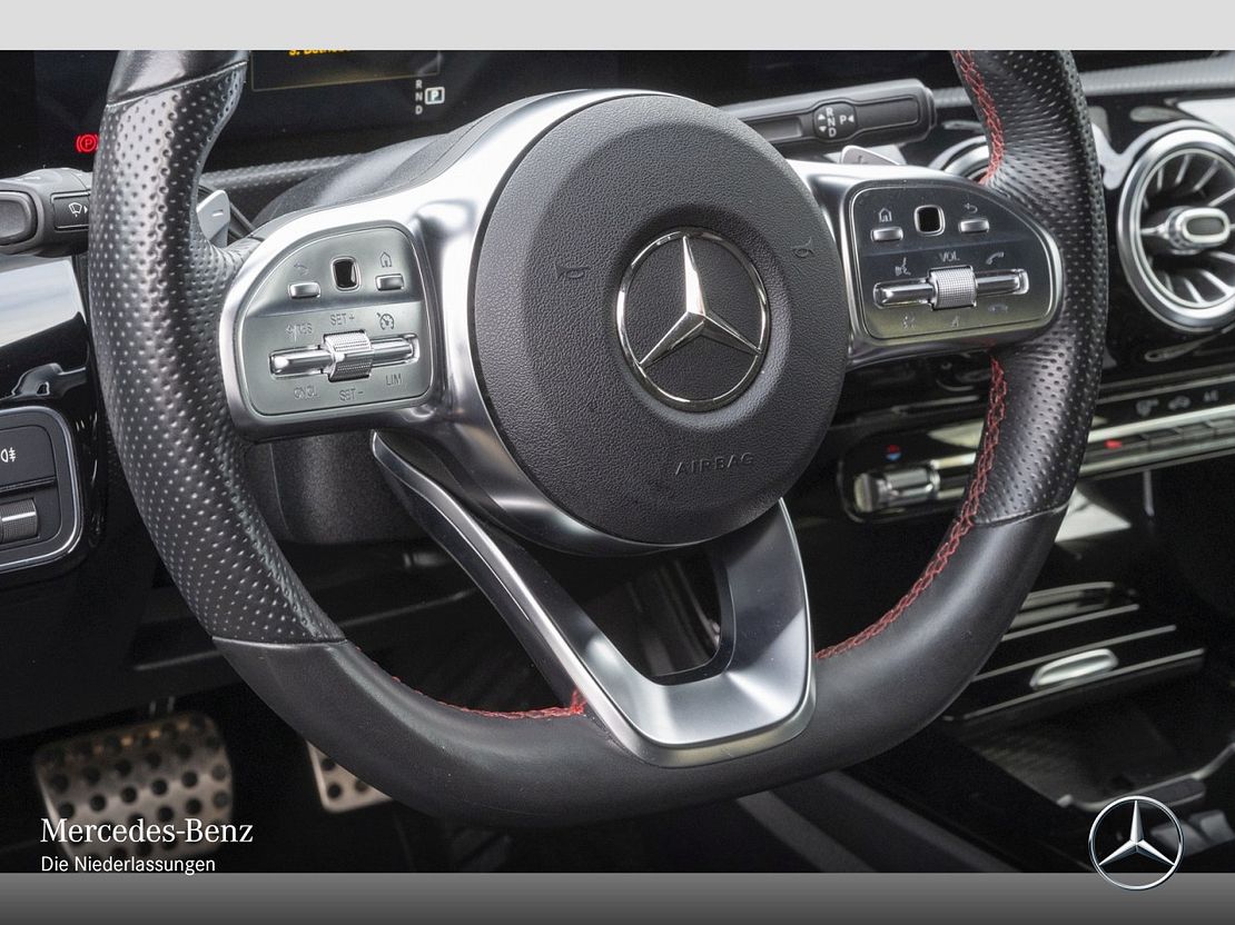 Mercedes-Benz CLA 200 Shooting Brake