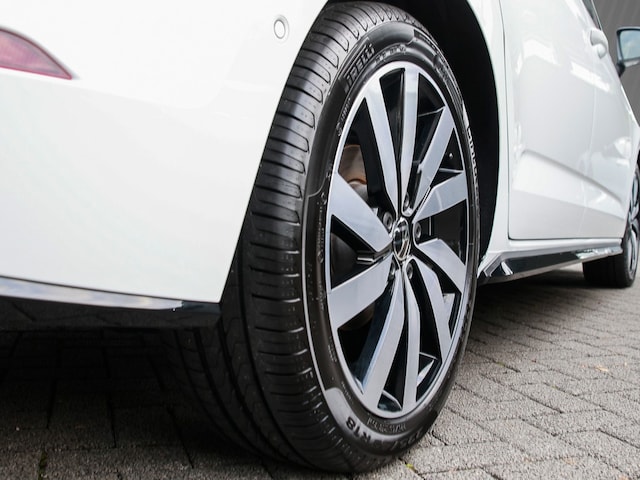 Volkswagen Touran 2.0 TDI DSG R-Line