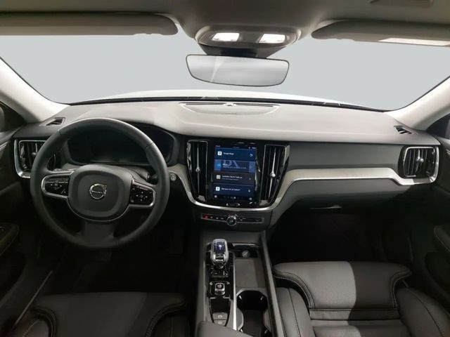 Volvo V60 Cross Country AWD Plus