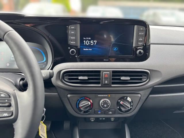 Hyundai i10 1.0 2WD Trend