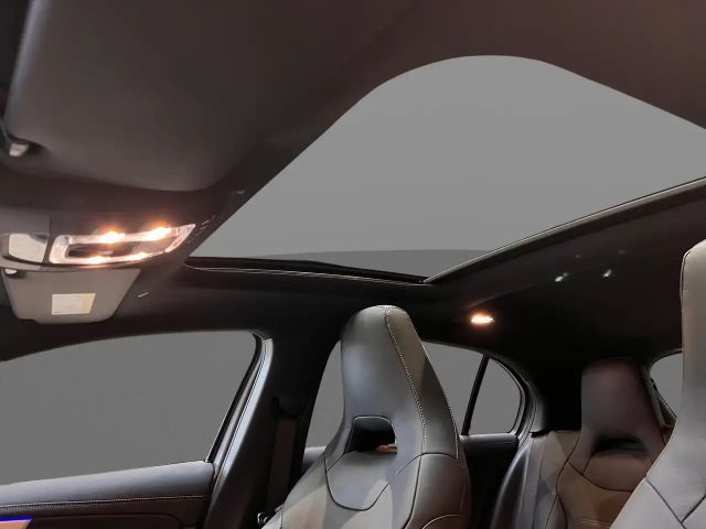 Mercedes-Benz A 250 4MATIC AMG Line Hatchback