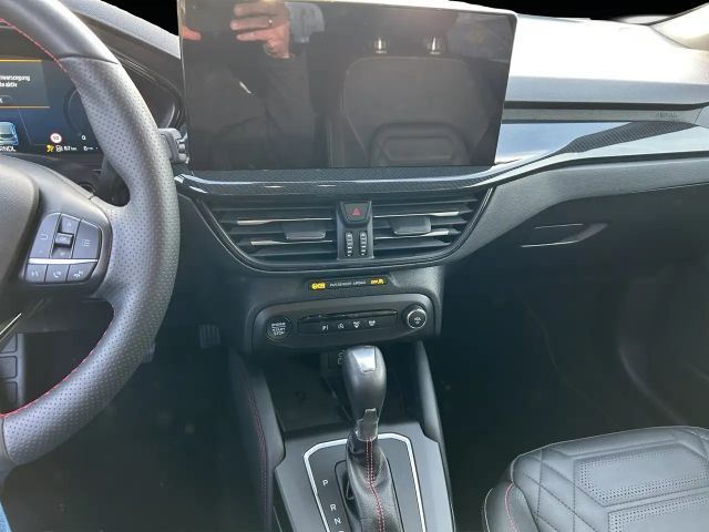 Ford Focus EcoBoost ST Line