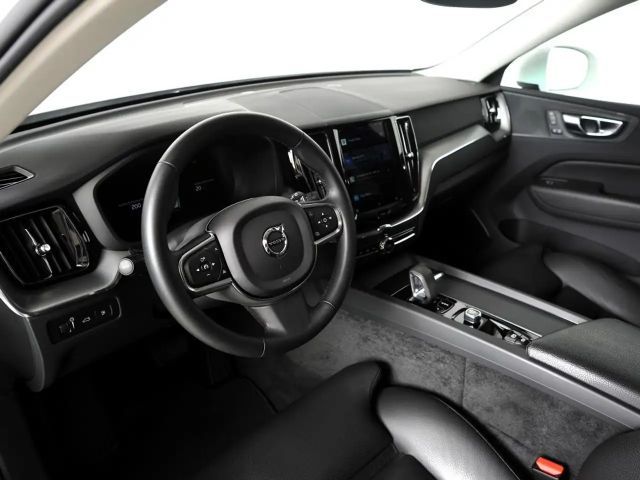 Volvo XC60 AWD Core Recharge T6