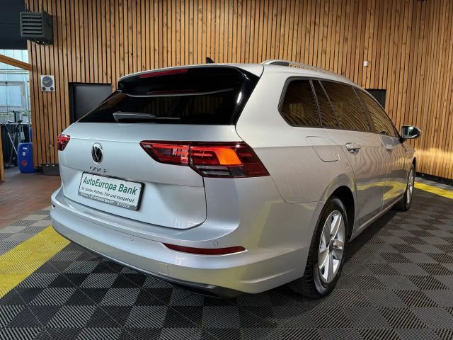 Volkswagen Golf DSG Life Variant