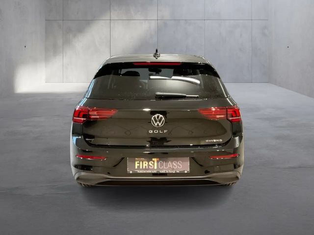 Volkswagen Golf DSG eHybrid