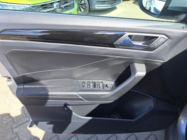 Volkswagen T-Roc 1.0 TSI R-Line