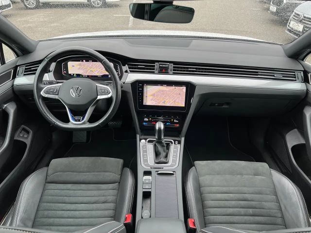 Volkswagen Passat DSG GTE Variant